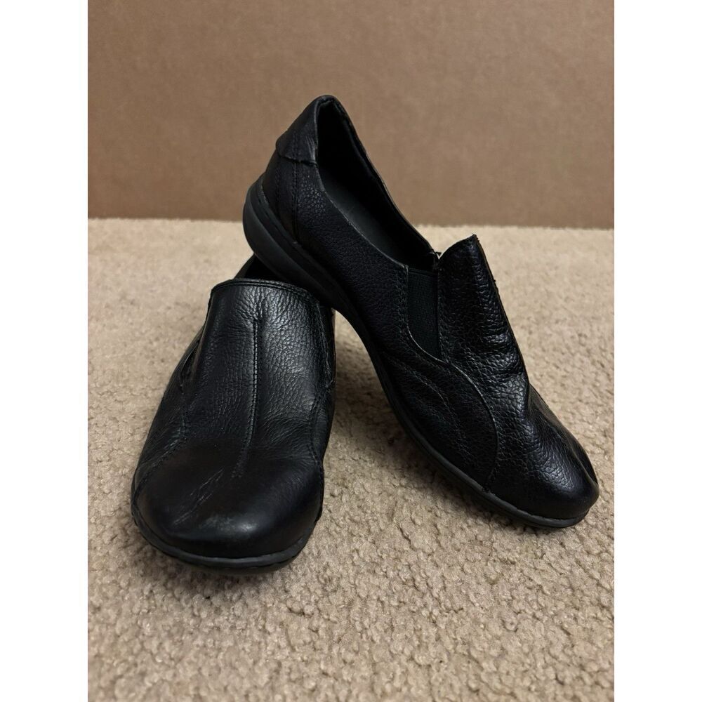 G.H. Bass & Co Darla pebbled leather black slip on loafers women shoes SZ 6.5 M